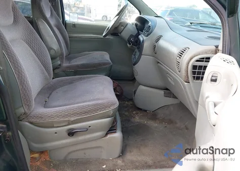 1999 Plymouth Voyager z USA, uszkodzony, nr VIN 2P4GP25R7XR393438